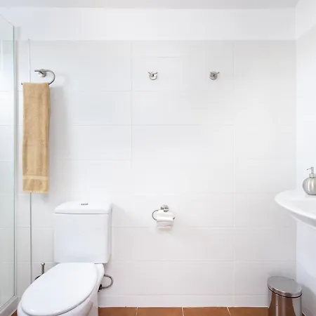 A 250m Da Playa Troya Appartement *